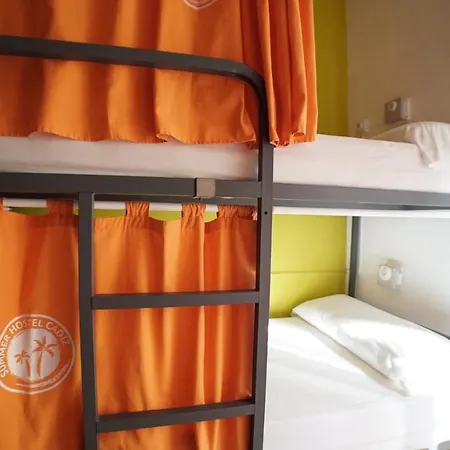 Summer Hostal