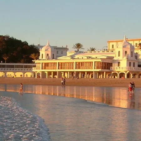 Summer Cádiz
