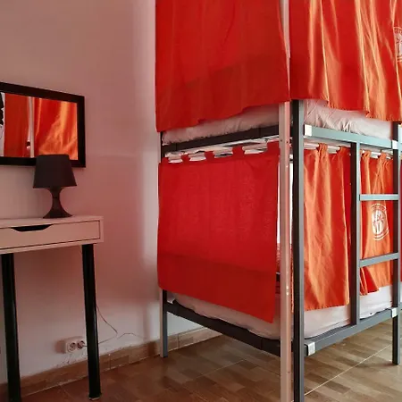 Summer Hostal